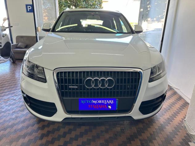 Audi Q5 2.0 tdi quattro 143cv dpf - Foto 2