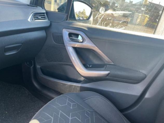 PEUGEOT 2008 1° serie 1.6 e-HDi 92 CV Stop&Start Active rif. 24093368 - Foto 3