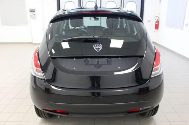 Lancia Ypsilon 1.0 FireFly 5 porte S&S Hybrid Gold - Foto 5