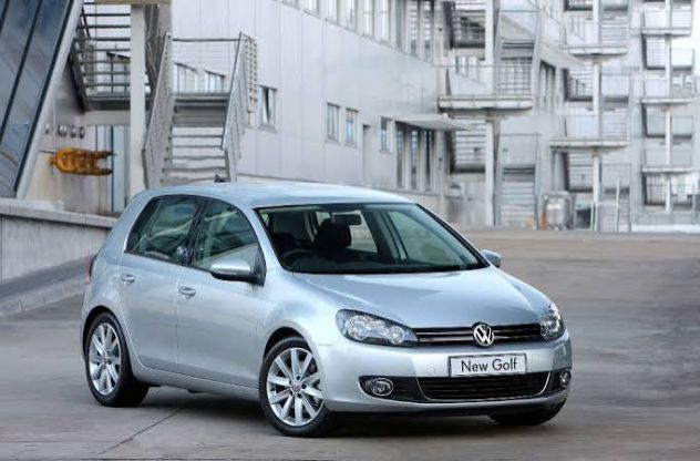 Vw Golf 2.0 Tdi 140cv Highline in arrivo cambo DSG