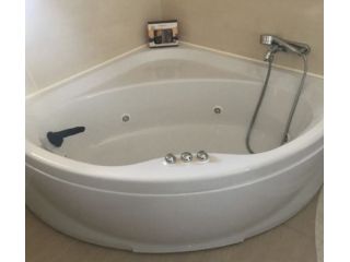 Massaggi - benessere Lecce - Massaggiatore per uomini lavoratori Tel:3775721873
