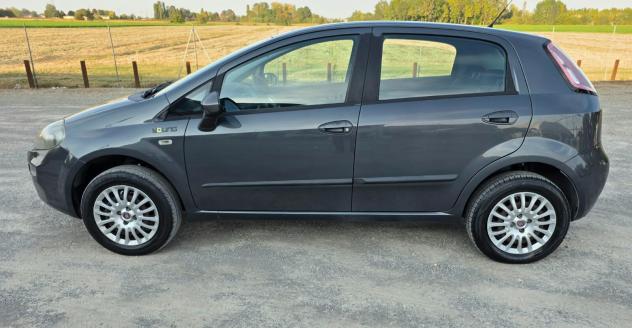 Fiat Punto 1.4 8V 5 porte Naturalpower Lounge - Foto 8