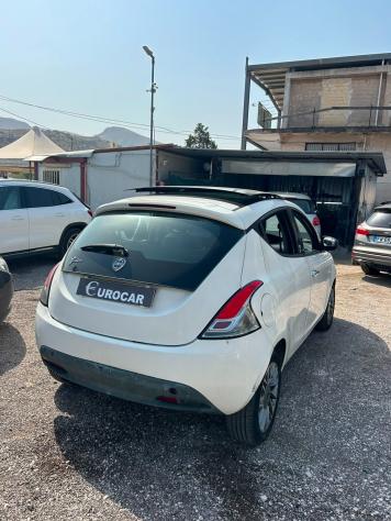 Lancia Ypsilon 1.3 MJT 16V 95 CV 5 porte S&S Silver P.S. VISTA E PIACIUTA - Foto 6