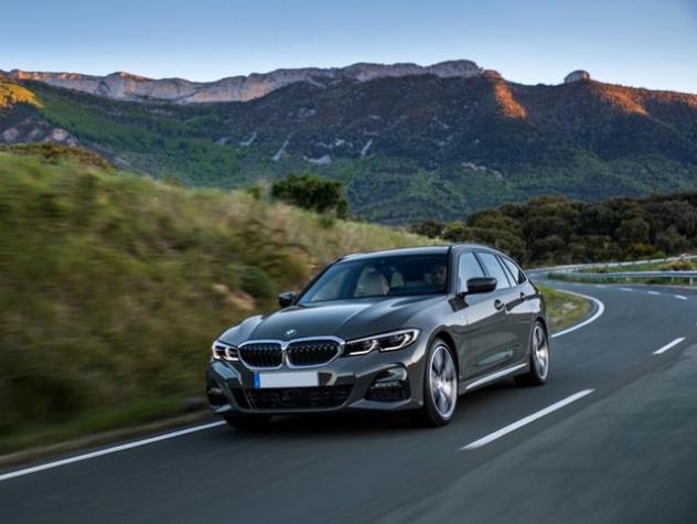 BMW 318 d 48V Touring Business Advantage rif. 23676358