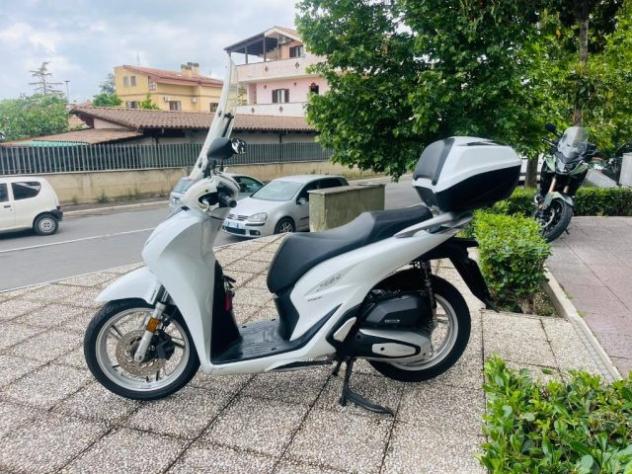 HONDA SH 150 TUTTO INCLUSO ANCHE PASSAGGIO! MINI RATE rif. 23992682 - Foto 10