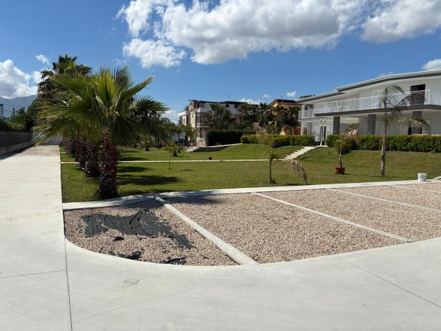 IN AFFITTO A STRIANO – NUOVO APPARTAMENTO IN VILLA - Foto 4