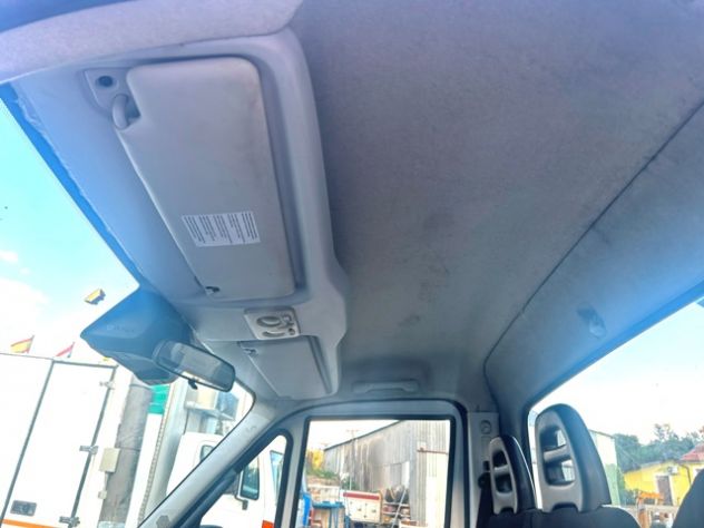 camion iveco daily 35c15 ribaltabile - Foto 9