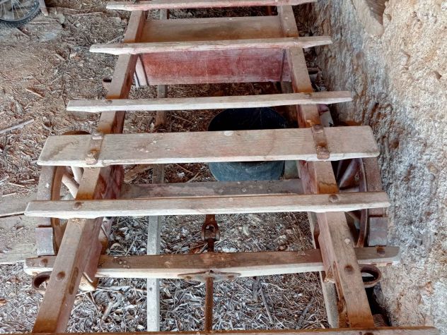 Carro agricolo antico in legno - Foto 10
