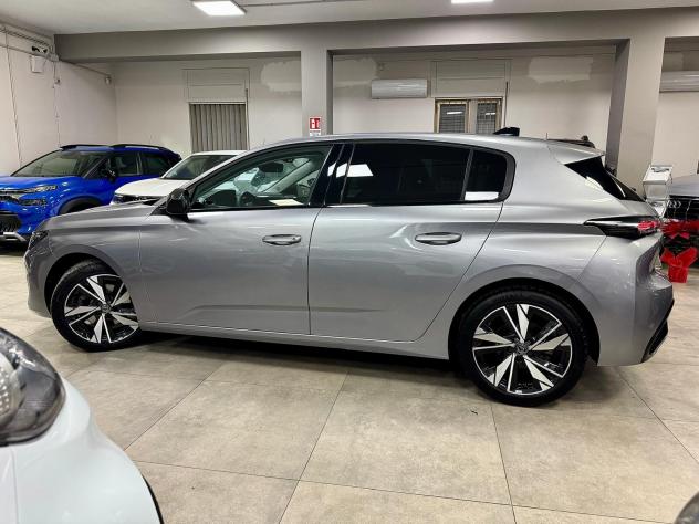 Peugeot 308 1.5 BlueHDi 130cv EAT8 Allure 2023 - Foto 4