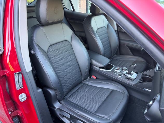 Alfa Romeo Stelvio 2.2 Turbodiesel 190 CV AT8 RWD Executive - Foto 8