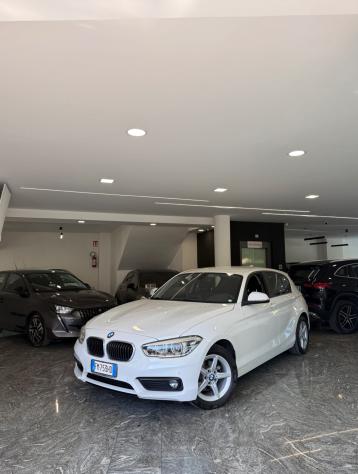 Bmw 116 116d 5p. Business