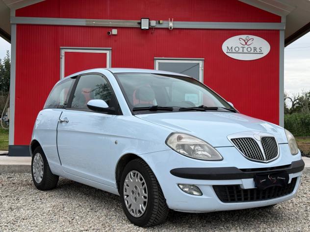Lancia Ypsilon 1,3 MJT Cambio Automatico - Foto 2