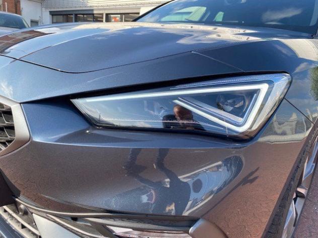 SEAT Leon Leon Sportstourer 1.5 hybrid 116 CV DSG FR - Foto 9