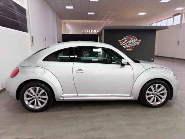 VOLKSWAGEN Maggiolino 1.6 TDI Design rif. 23735630 - Foto 4