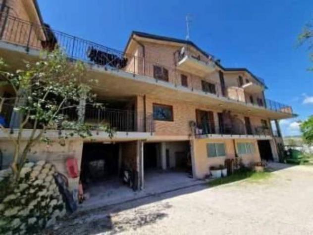 Immobile in asta di 442 m² con più di 5 locali in vendita a Montegranaro - Foto 2