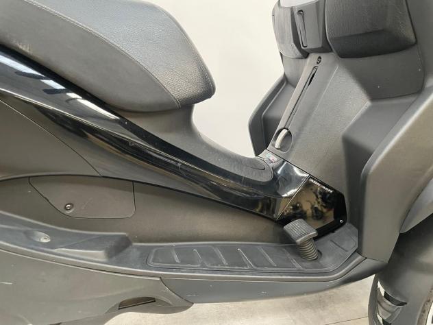 Piaggio MP3 300 null - Foto 10