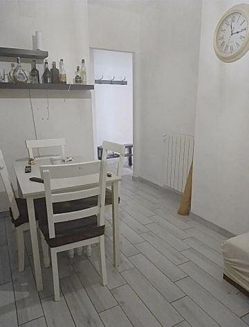 ARICCIA BILOCALE ARREDATO CON BALCONE E POSTO AUTO SPESE INCLUSE. - Foto 4