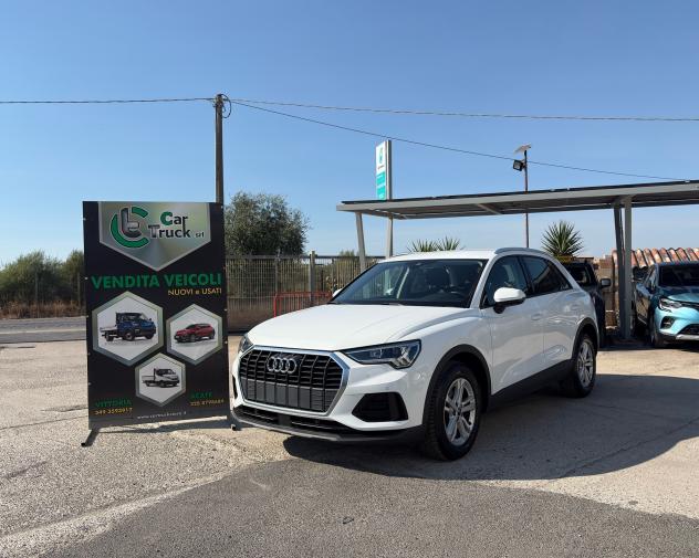 Audi Q3 35 TDI S tronic Business