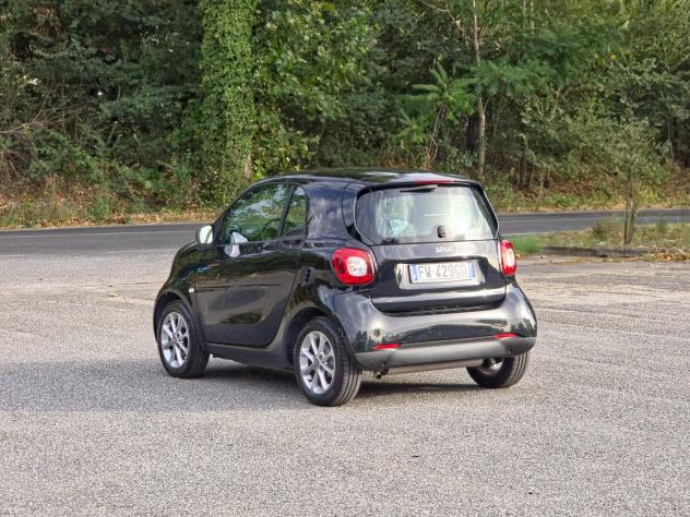Smart ForTwo 70 1.0 twinamic BRABUS Style E6 Automatico NEO 2019 - Foto 4