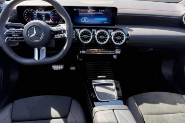 MERCEDES-BENZ CLA 200 d Automatic AMG Line Premium rif. 23757799 - Foto 6