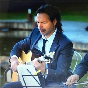 Lezioni di chitarra e ukulele - Foto 2