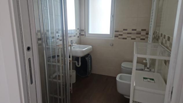 Appartamento di 80 m² con 2 locali e box auto doppio in affitto a Bari - Foto 9