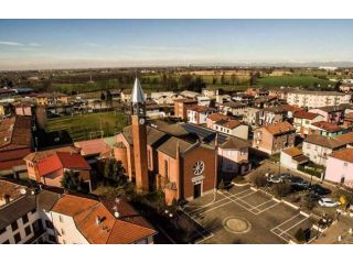 Lodi monolocale tutto incluso + posto auto 450eu