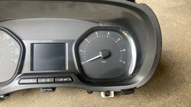 Quadro strumenti Citroen Jumpy 2.0HDI 122cv del 2021 (9831168480) - Foto 4