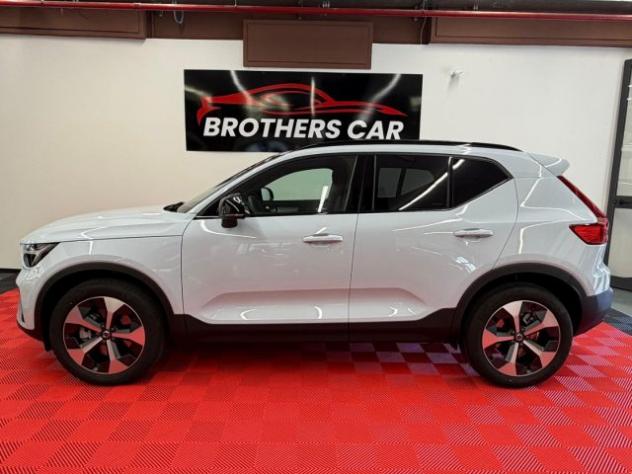 VOLVO XC40 B3 automatico PLUS DARK cloud blue rif. 23970711 - Foto 4