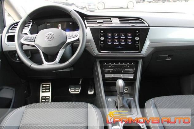 VOLKSWAGEN Touran 2.0 TDI 150CV SCR DSG Active BlueMotion Technology rif. 20033897
