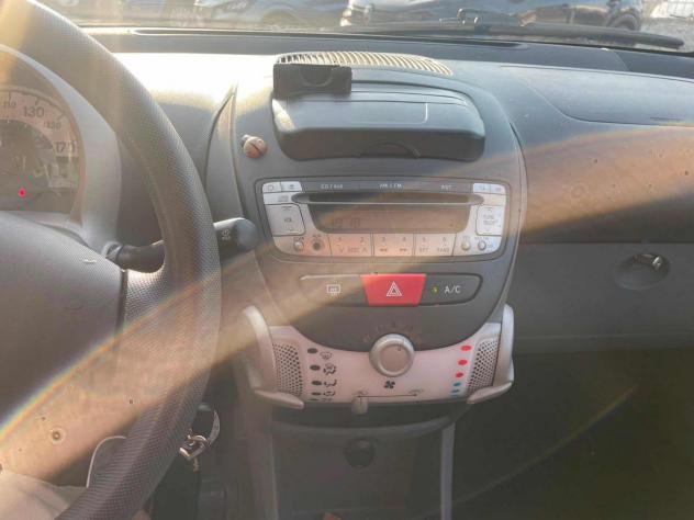 Peugeot 107 1.0 68CV 5p. Sweet Years 2Tronic - Foto 9