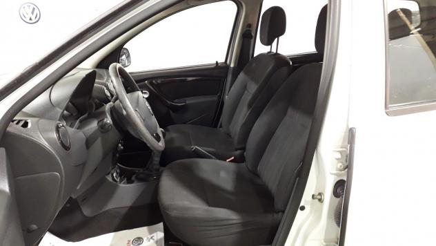 DACIA DUSTER 1.5 110CV anno 2011 4x4 - Foto 8