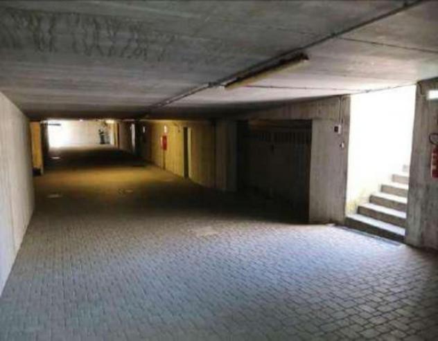 Immobile in asta di 33 m², box auto in vendita a Merone - Foto 9