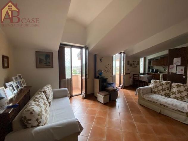 Appartamento Trilocale Mansarda - Foto 6