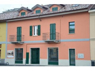 VILLASANTA CENTRO GRAZIOSO DUE LOCALI MANSARDATO