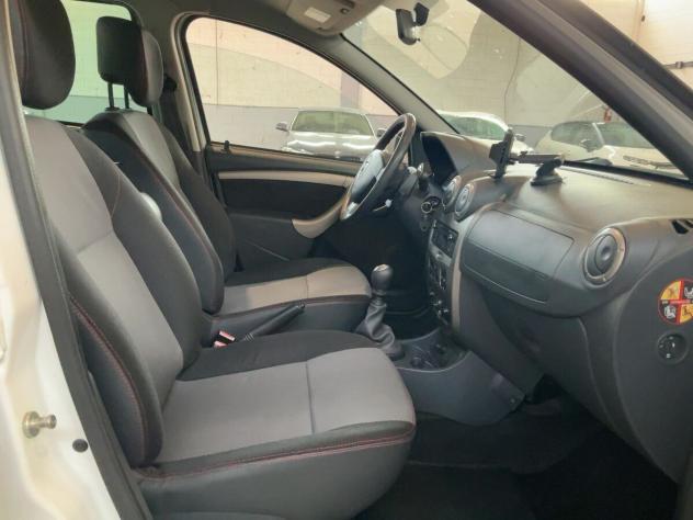 Dacia Duster 1.5 dCi 110CV 4x2 Laurte - Foto 7