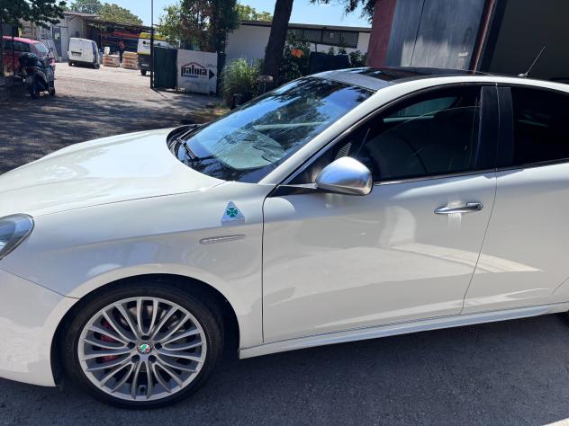 Alfa Romeo Giulietta 1750 TBi Quadrifoglio Verde - Foto 2