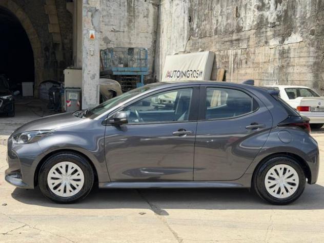 TOYOTA Yaris 1.0 5 porte Business rif. 23780242 - Foto 8