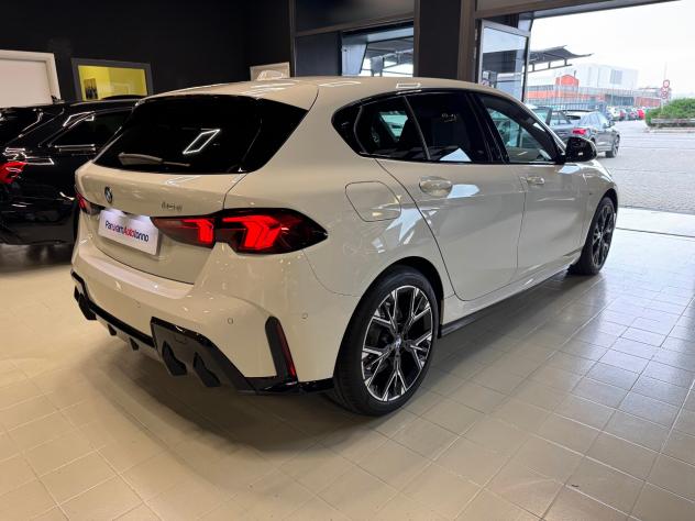 BMW Serie 1 (F70) 118d MSport - Foto 6