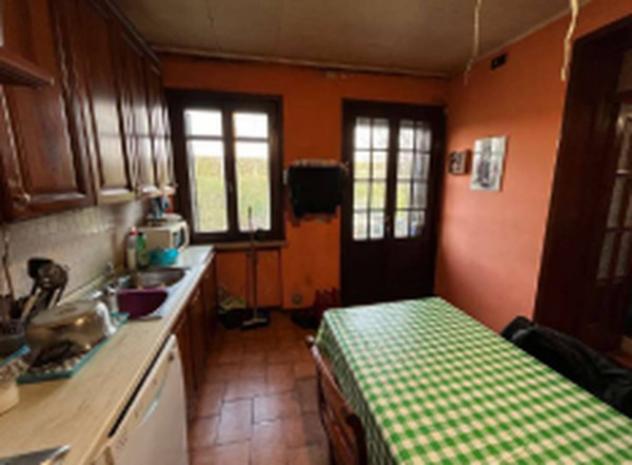 Immobile in asta di 193 m² in vendita a Bagnolo San Vito - Foto 4
