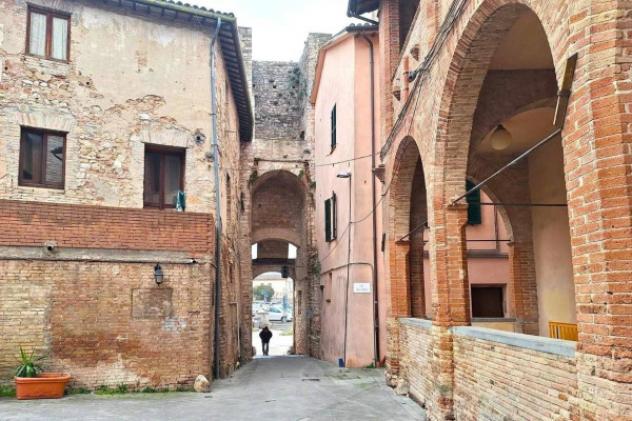 Immobile in asta di 945 m² in vendita a Foligno - Foto 8