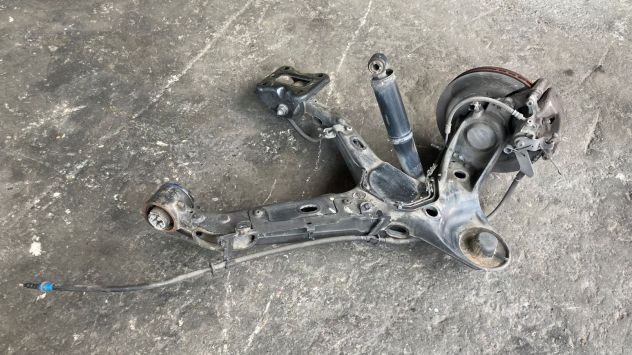 Sospensione posteriore DX Citroen Jumpy 2.0HDI del 2021 (1619266780) - Foto 3