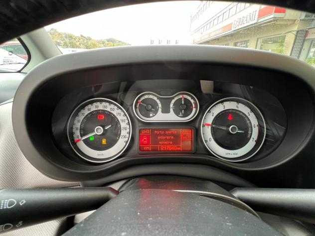 Fiat 500L 0.9 TwinAir Turbo Natural Power Lounge - Foto 8