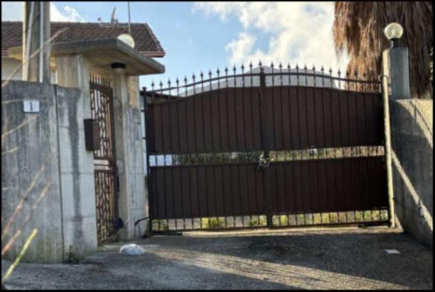 Immobile in asta di 537 m², box auto in vendita a Monreale - Foto 2