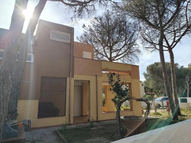 Vendiamo Villa a 70 metri dalla spiaggia - Foto 2