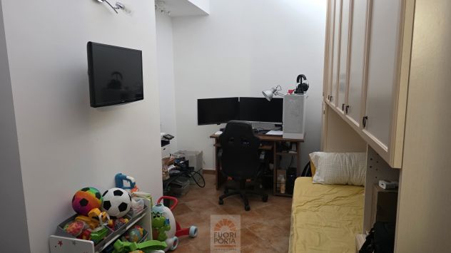 CASA SEMINDIPENDENTE AL PIANO PRIMO - Foto 5