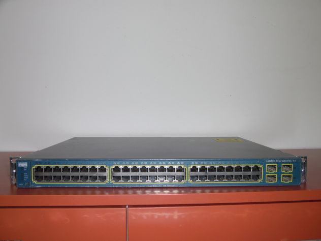 SWITCH USATO,FUNZIONANTE,PROFESSIONALE,MARCA"CISCO SYSTEMS"MODELLO CATALYST WS-C