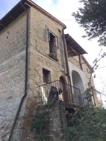 RUSTICO di 6 vani e di 110 mq (SORANO) rif. VA.CAS. - Foto 5
