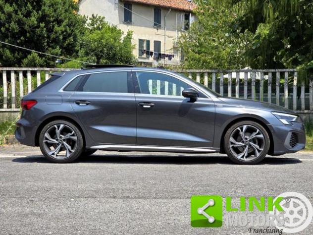 AUDI A3 2.0 150cv Steptronic S Line TETTO+MATRIX rif. 23972660 - Foto 9