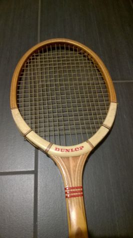 RACCHETTA DA TENNIS IN LEGNO SQUIRREL CASTLE ANNI 60/70 DA COLLEZIONE RACCHETTA DA TENNIS IN LEGNO SQUIRREL CASTLE ANNI 60/70 DA COLLEZIONE